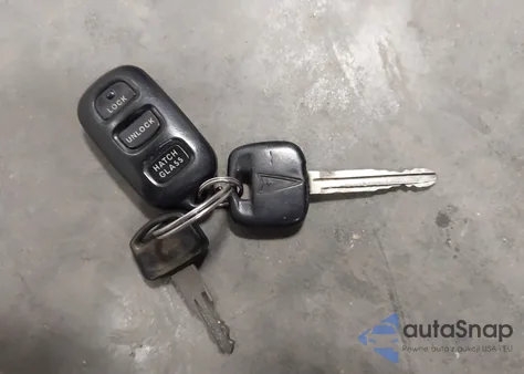 2006 Pontiac Vibe from USA, damaged, VIN 5Y2SL658X6Z422668